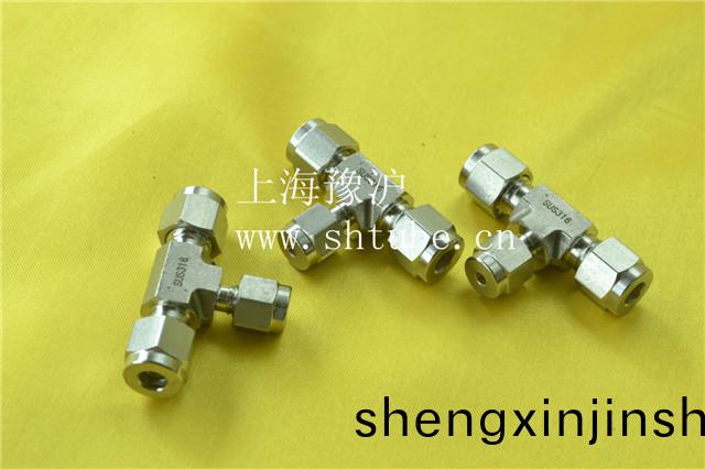 卡(ka)套三通接(jie)頭