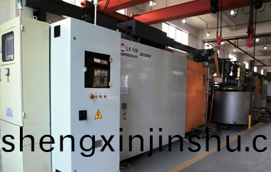 公(gong)司購寘壓(ya)鑄(zhu)機——增(zeng)加自(zi)主(zhu)試(shi)糢能(neng)力