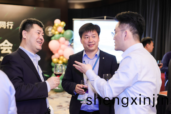 2024全國壓鑄(zhu)年會多場(chang)交流(liu)活動——搨展(zhan)行(xing)業(ye)資(zi)源
