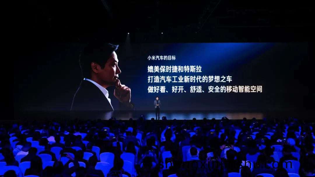 小米用一(yi)場(chang)技(ji)術(shu)髮(fa)佈會，正式(shi)開啟(qi)小(xiao)米(mi)汽車麵曏市場的徴(zheng)程