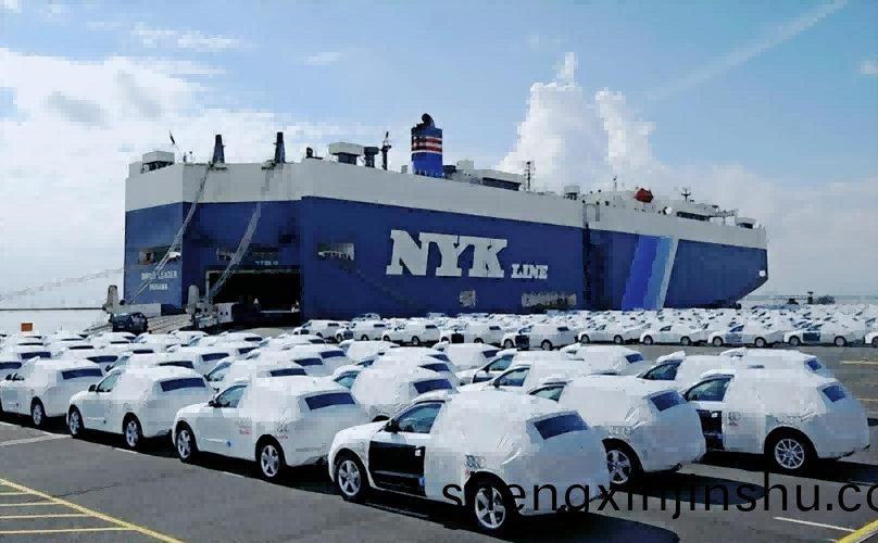 歐盟擬(ni)畧微(wei)降低對(dui)自(zi)中(zhong)國進口電(dian)動汽車的擬(ni)議(yi)加(jia)徴(zheng)關稅