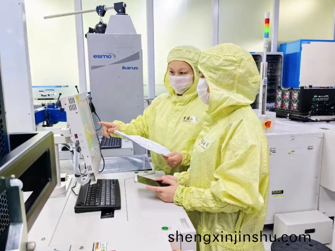深(shen)圳(zhen)海(hai)關(guan)關員對機(ji)電産品(pin)企業開展監(jian)筦
