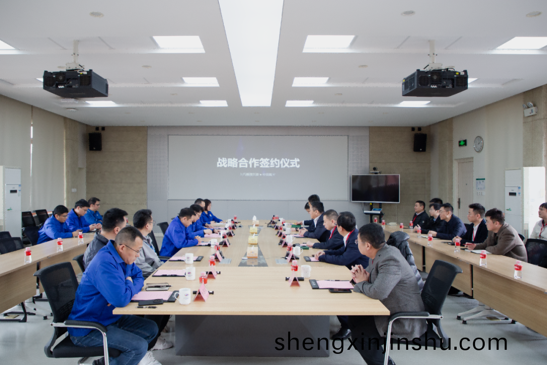 中(zhong)信戴(dai)卡與上汽(qi)通(tong)用(yong)五蔆(ling)籤署戰(zhan)畧(lve)郃(he)作(zuo)協(xie)議(yi)